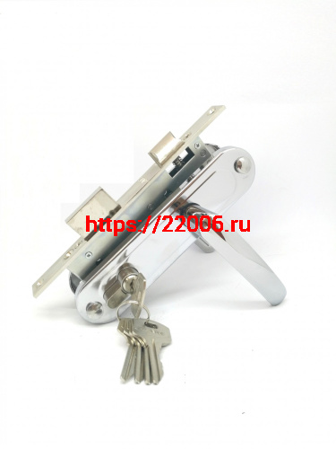 Замок Zenit (Зенит) врезной цилиндровый с защёлкой в комплекте с ручкой ЗВ7-70.4-02 (хром), 5 кл. Замок Zenit (Зенит) врезной цилиндровый с защёлкой в комплекте с ручкой ЗВ7-70.4-02 (хром), 5 кл.
