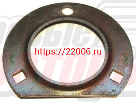 Фланец подшипника ведущего вала Рысь (113.06.000.013) Фланец подшипника ведущего вала Рысь (113.06.000.013)