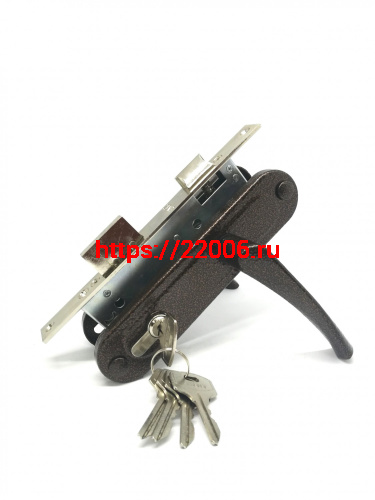 Замок Zenit (Зенит) врезной цилиндровый с защёлкой в комплекте с ручкой ЗВ7-70.4 (медь), 5 кл. Замок Zenit (Зенит) врезной цилиндровый с защёлкой в комплекте с ручкой ЗВ7-70.4 (медь), 5 кл.