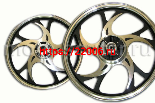 Диски колеса 17" передее (дисковый тормоз) и задннее (барабанный тормоз) Tiger Диски колеса 17" передее (дисковый тормоз) и задннее (барабанный тормоз) Tiger